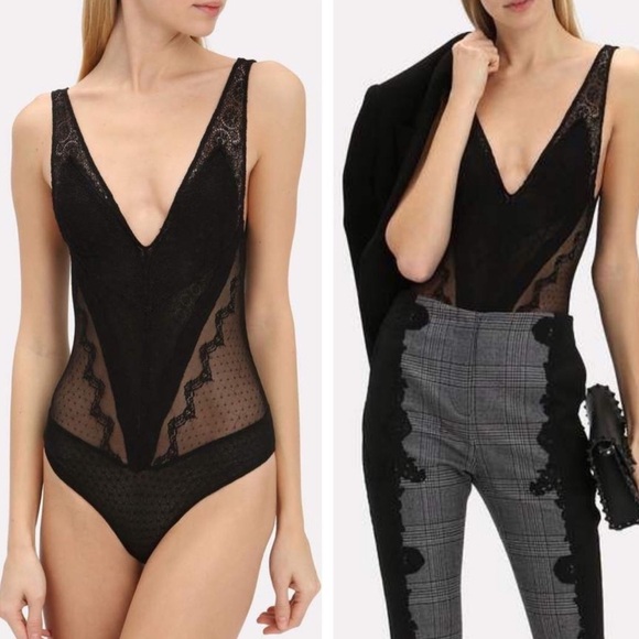 Jonathan Simkhai Black Lace V-Neck Bodysuit size M - worn once - Picture 1 of 8